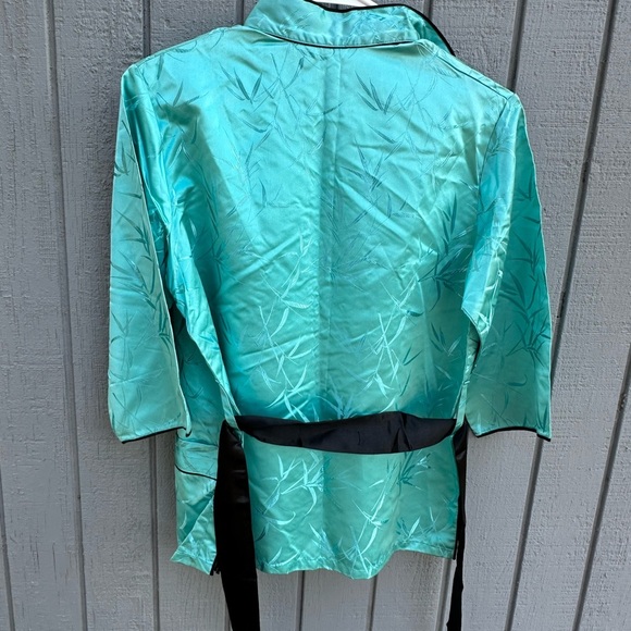 Mint Green Asian Style Jacket with Black Tie - Picture 10 of 14